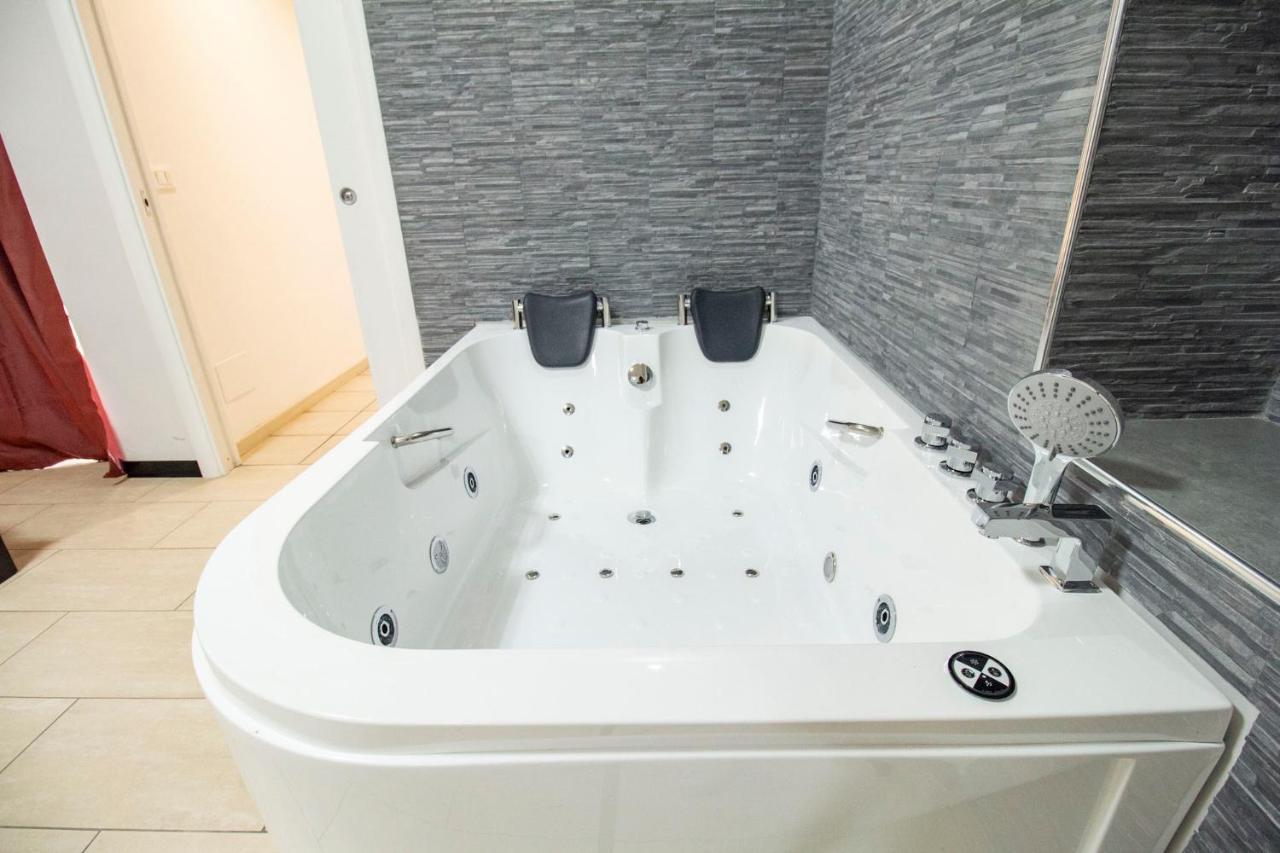 Royal Playa Suite And Apartament -Private Parking- Self Chek Out CTA Exteriér fotografie