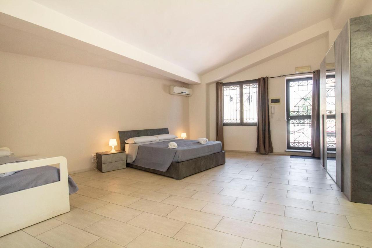 Royal Playa Suite And Apartament -Private Parking- Self Chek Out CTA Exteriér fotografie