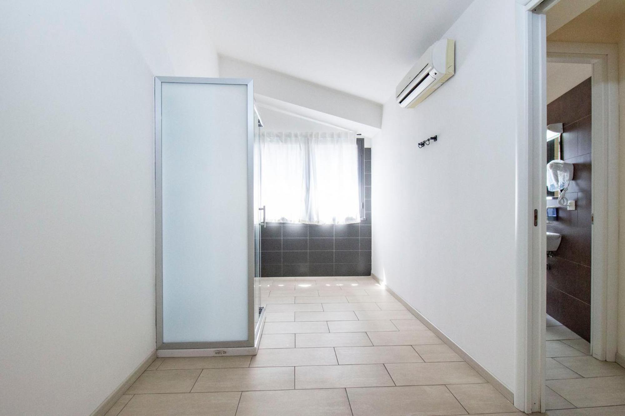 Royal Playa Suite And Apartament -Private Parking- Self Chek Out CTA Exteriér fotografie